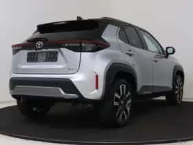 Toyota Yaris_Cross (2024) thumbnail 2