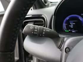 Toyota Yaris_Cross (2024) thumbnail 17