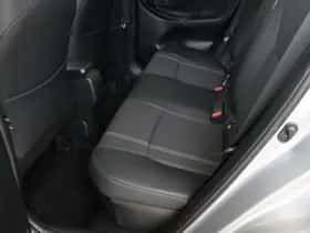 Toyota Yaris_Cross (2024) thumbnail 33