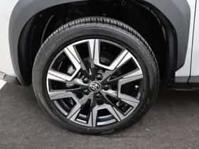 Toyota Yaris_Cross (2024) thumbnail 5