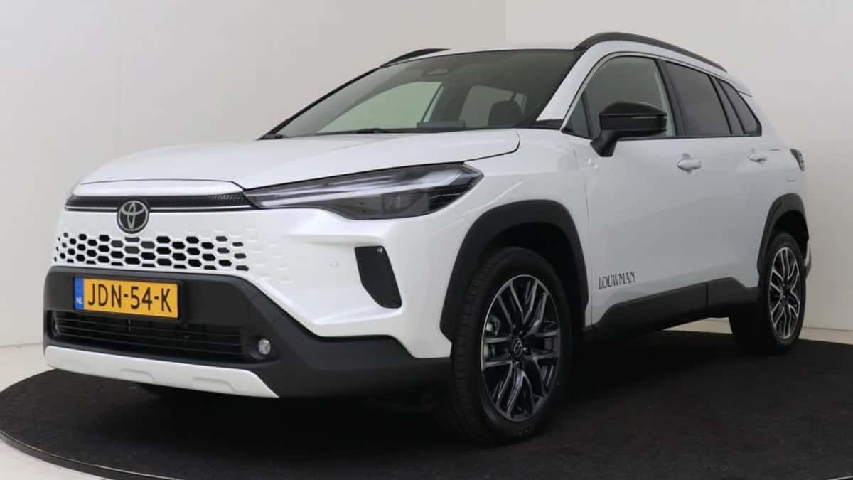 Toyota Corolla_Cross (2025) — foto 1