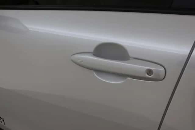 Toyota Corolla_Cross (2025) thumbnail 4