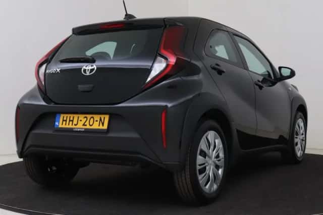 Toyota Aygo (2025) thumbnail 2