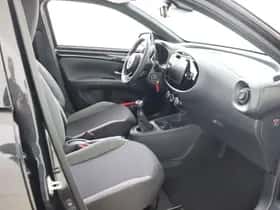 Toyota Aygo (2025) thumbnail 28