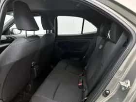 Toyota Yaris_Cross (2024) thumbnail 16
