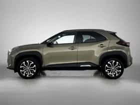 Toyota Yaris_Cross (2024) thumbnail 3