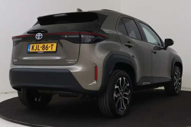 Toyota Yaris_Cross (2024) thumbnail 2