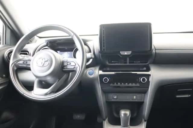 Toyota Yaris_Cross (2024) thumbnail 4