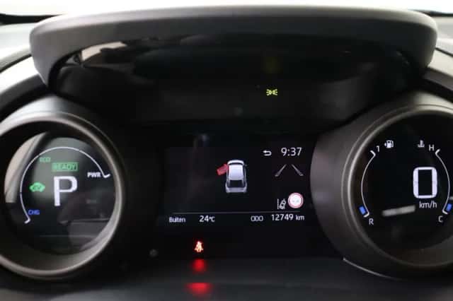 Toyota Yaris_Cross (2024) thumbnail 5