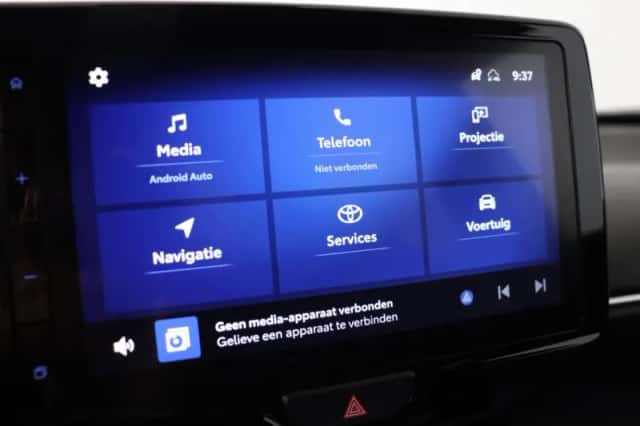 Toyota Yaris_Cross (2024) thumbnail 6