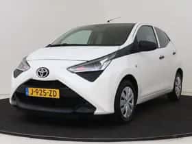 Toyota Aygo (2020) thumbnail 1