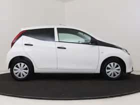 Toyota Aygo (2020) thumbnail 14