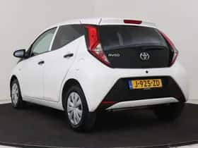 Toyota Aygo (2020) thumbnail 16
