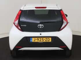 Toyota Aygo (2020) thumbnail 25