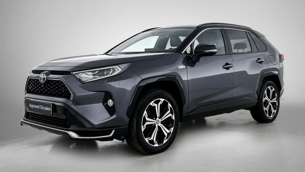 Toyota RAV4 (2021) — foto 1