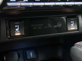 Toyota RAV4 (2021) thumbnail 19