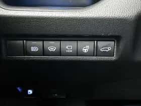 Toyota RAV4 (2021) thumbnail 33