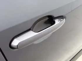 Toyota RAV4 (2021) thumbnail 41