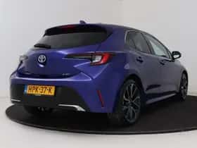 Toyota Corolla (2025) thumbnail 2