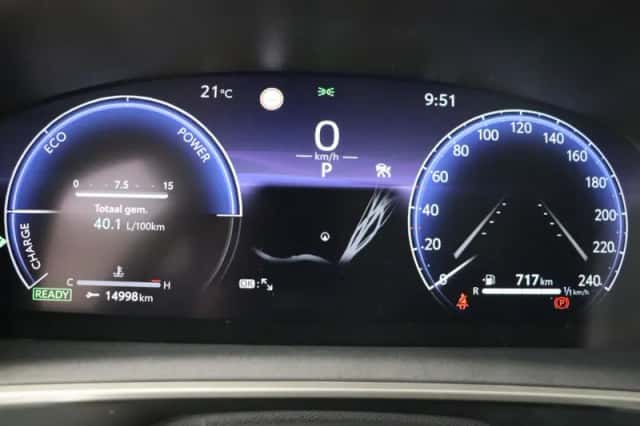 Toyota Corolla (2025) thumbnail 6