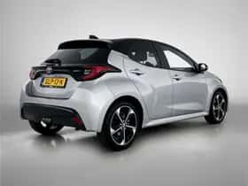 Toyota Yaris (2024) thumbnail 2