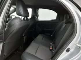 Toyota Yaris (2024) thumbnail 16