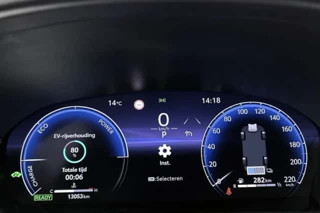 Toyota Yaris (2024) thumbnail 5