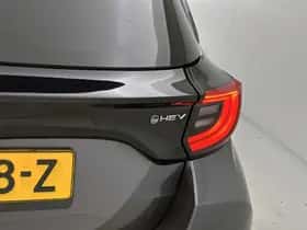 Toyota Yaris (2024) thumbnail 30