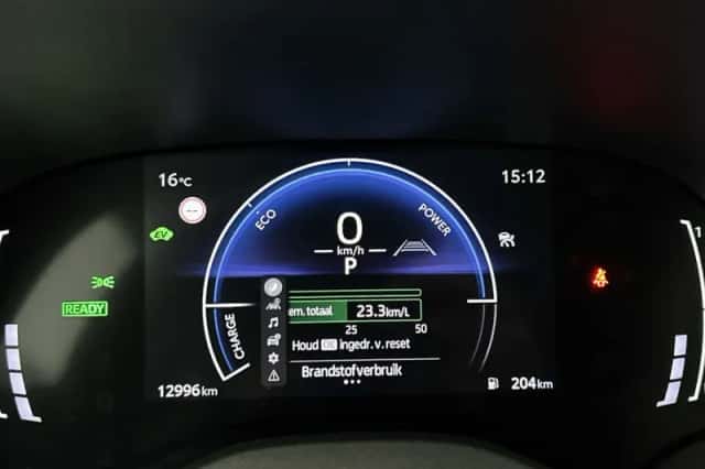 Toyota Yaris (2024) thumbnail 5