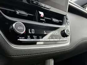 Toyota Corolla_Cross (2024) thumbnail 9