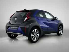 Toyota Aygo (2022) thumbnail 2