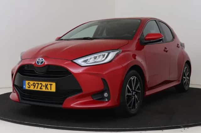 Toyota Yaris (2023) thumbnail 1