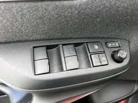 Toyota Yaris (2021) thumbnail 22