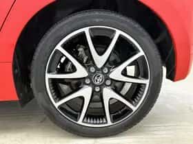 Toyota Yaris (2021) thumbnail 23