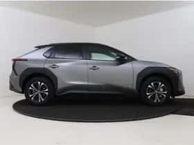 Toyota bZ4X (2025) thumbnail 14