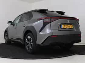 Toyota bZ4X (2025) thumbnail 16