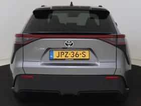 Toyota bZ4X (2025) thumbnail 25