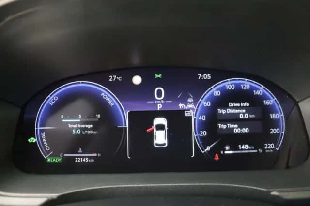 Toyota Yaris (2024) thumbnail 5