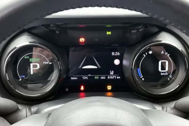 Toyota Yaris (2022) thumbnail 5