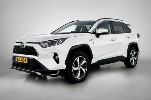 Toyota RAV4 (2021) thumbnail 1