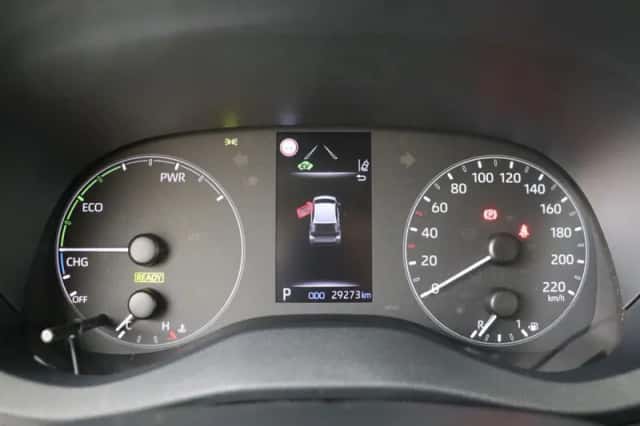 Toyota Yaris (2022) thumbnail 5