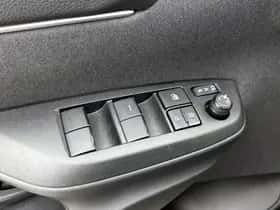 Toyota Yaris_Cross (2024) thumbnail 22