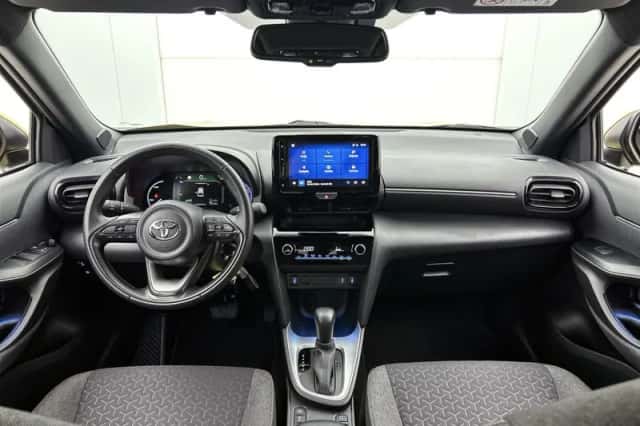 Toyota Yaris_Cross (2023) thumbnail 4