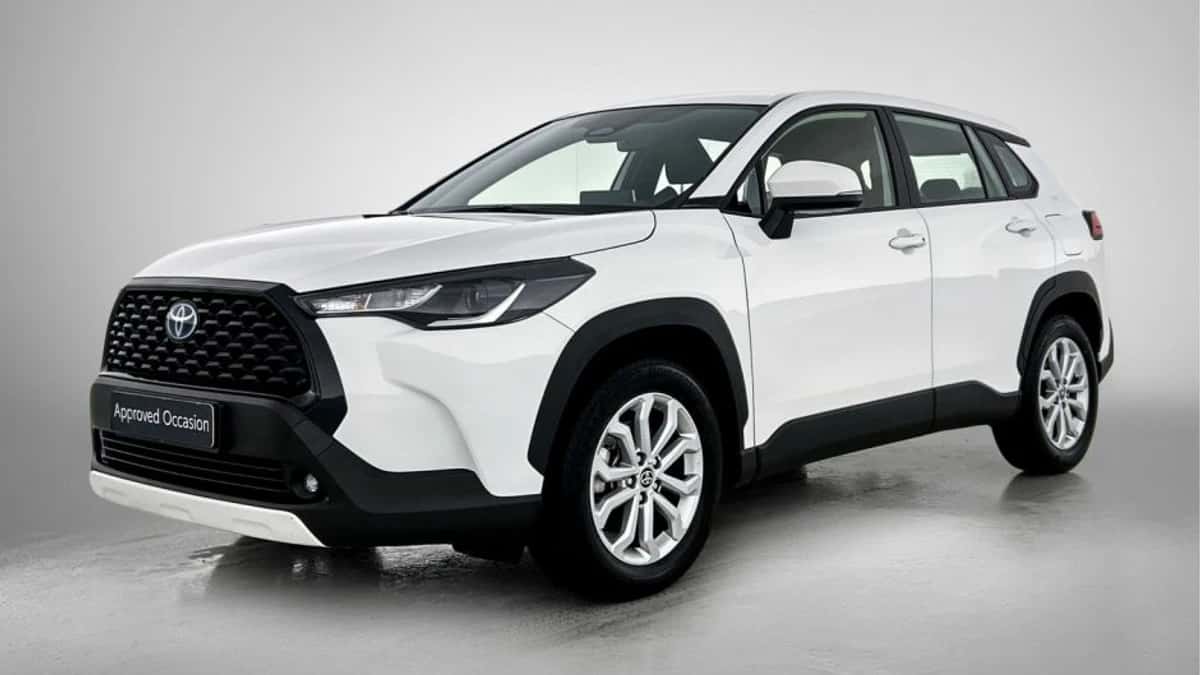 Toyota Corolla_Cross (2023) — foto 1