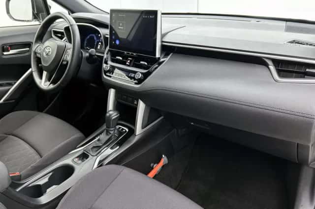 Toyota Corolla_Cross (2023) thumbnail 6