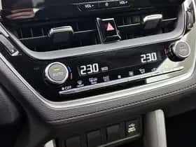 Toyota Corolla_Cross (2023) thumbnail 9
