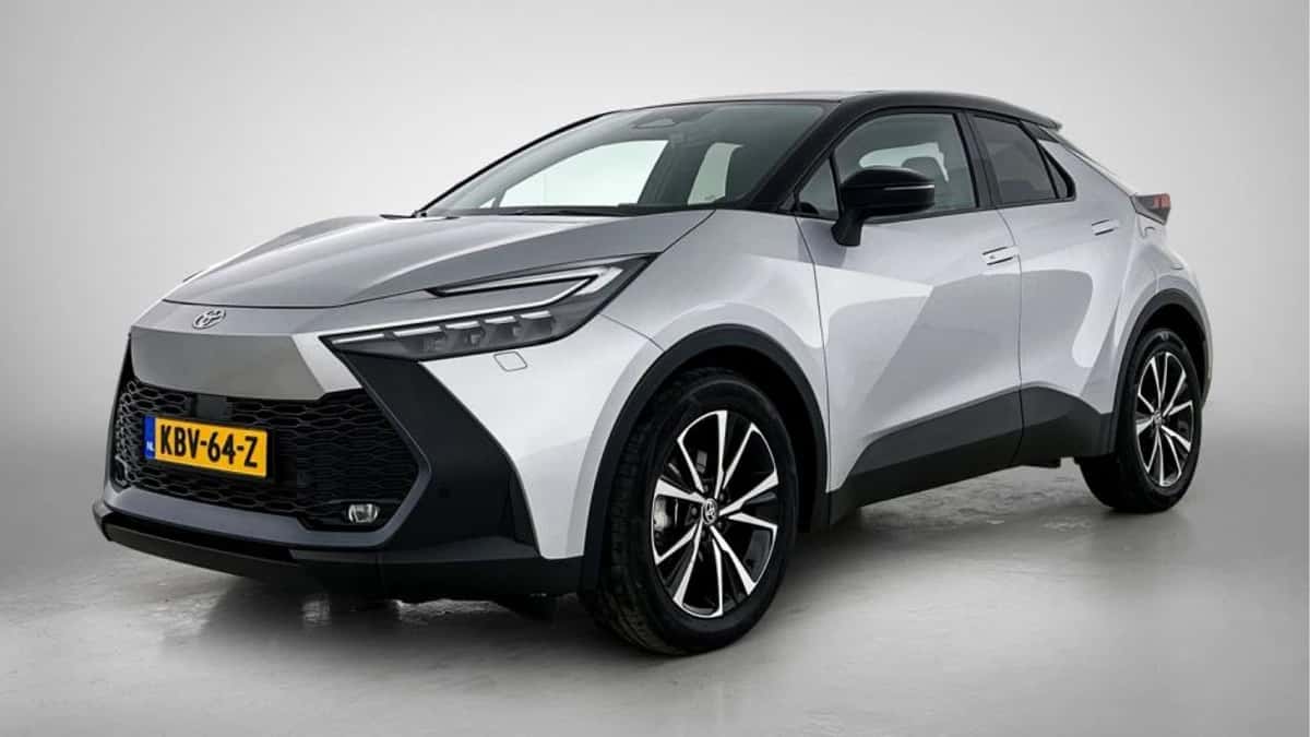 Toyota C-HR (2024) — foto 1