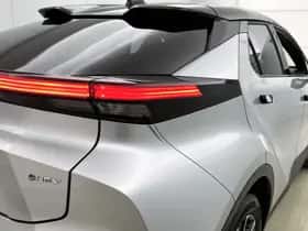 Toyota C-HR (2024) thumbnail 33