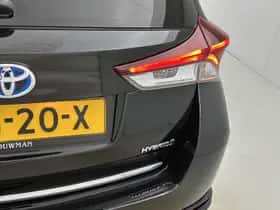 Toyota Auris (2016) thumbnail 31