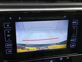 Toyota Auris (2016) thumbnail 8